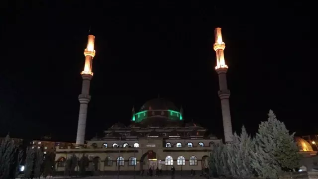 Çankırı'da Berat kandili dualarla idrak edildi Çankırı'da Berat kandili dualarla idrak edildi