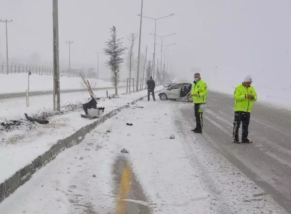 Erzurum'da 112 yerleşim yeri yolu, kardan kapalı Erzurum'da 112 yerleşim yeri yolu, kardan kapalı