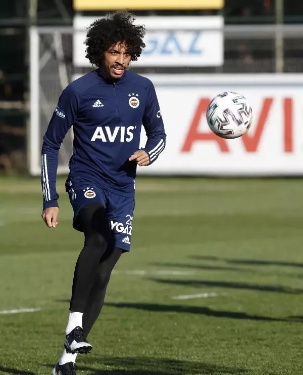 Fenerbahçe, Denizlispor maçı hazırlıklarını sürdürdü (YENİDEN) Fenerbahçe, Denizlispor maçı hazırlıklarını sürdürdü (YENİDEN)