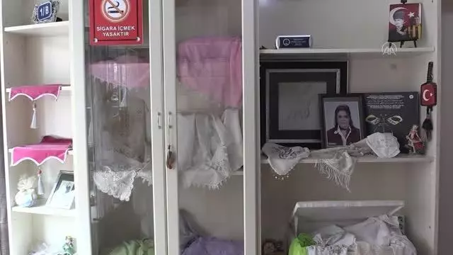 GAZİANTEP - Ölen kocasının hayalini gerçekleştirmek için başladığı üniversite hayatında hedef büyüttü GAZİANTEP - Ölen kocasının hayalini gerçekleştirmek için başladığı üniversite hayatında hedef büyüttü