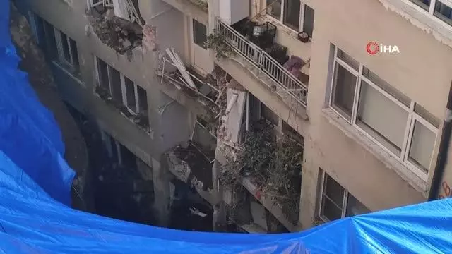 Heyelan bölgesine zemin etüdü yapılıyor...Cadde esnafı dükkanlarını açmak istiyor