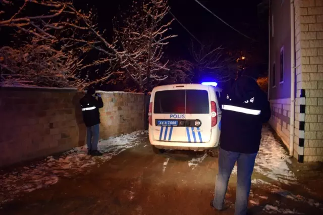 Malatya'da tartıştığı kişi tarafından tüfekle vurulan şahıs hayatını kaybetti Malatya'da tartıştığı kişi tarafından tüfekle vurulan şahıs hayatını kaybetti