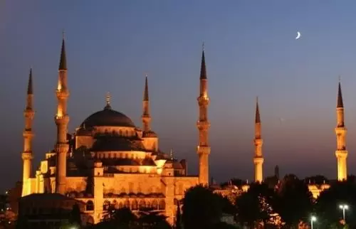 Ramazanın müjdecisi Berat Kandili manevi coşkuyla idrak edildi Ramazanın müjdecisi Berat Kandili manevi coşkuyla idrak edildi