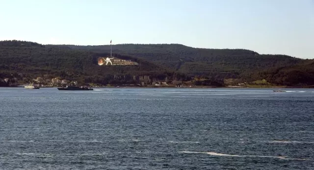 Son dakika 3. sayfa: - Yunan savaş gemisi Çanakkale Boğazı'ndan geçti Son dakika 3. sayfa: - Yunan savaş gemisi Çanakkale Boğazı'ndan geçti