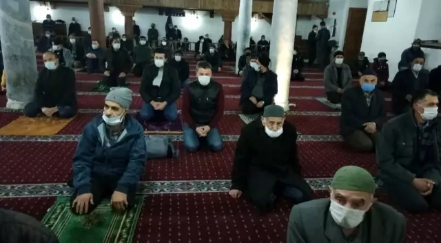 Afyonkarahisar'da Berat Kandili idrak edildi Afyonkarahisar'da Berat Kandili idrak edildi