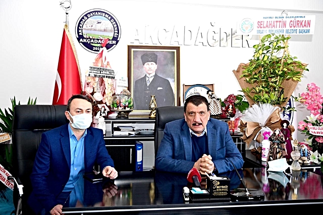 Başkan Gürkan: 'Malatya'ya 'huzur şehri' diye bir tohum ektik' Başkan Gürkan: 'Malatya'ya 'huzur şehri' diye bir tohum ektik'
