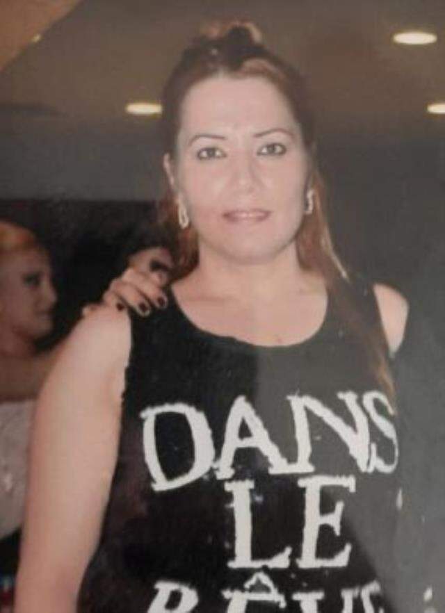 Damak ağrısı için diş doktoruna giden kadın, tedavi için siniri kesilince yüz felci oldu
