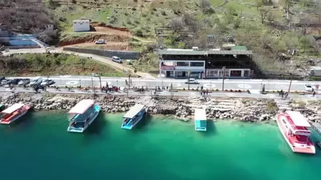 DİYARBAKIR - Turizmin gözde ilçesi Eğil, doğa ve bisiklet tutkunlarını ağırladı DİYARBAKIR - Turizmin gözde ilçesi Eğil, doğa ve bisiklet tutkunlarını ağırladı
