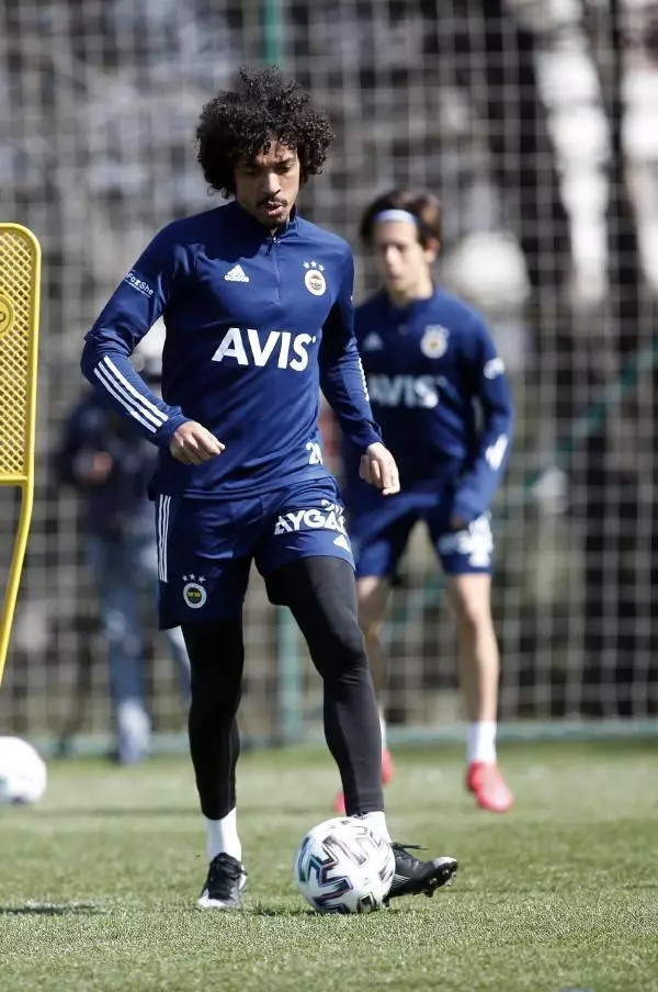 Fenerbahçe'de hazırlıklar devam ediyor Fenerbahçe'de hazırlıklar devam ediyor