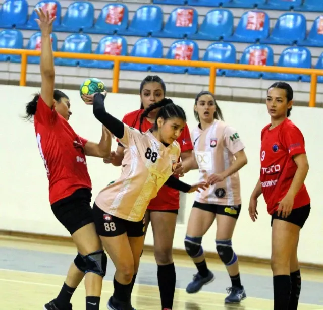 Hentbol: Adasokağı Spor Kulübü: 35 Oğuzeli Hem Spor Kulübü: 30 Hentbol: Adasokağı Spor Kulübü: 35 Oğuzeli Hem Spor Kulübü: 30