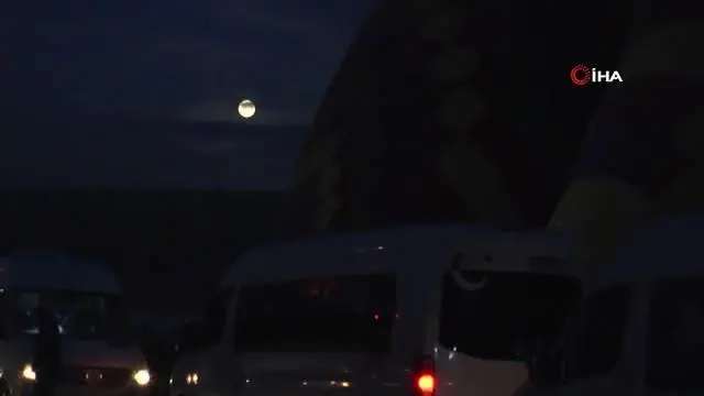 Kapadokya'da gökyüzü balonlarla buluştu Kapadokya'da gökyüzü balonlarla buluştu