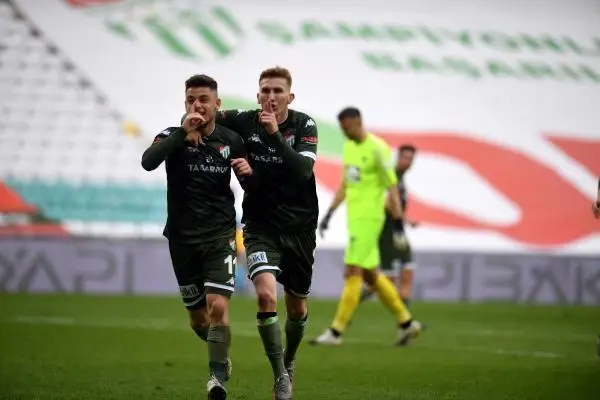 1'inci Lig'de en fazla altyapı oyuncusuna şans veren takım Bursaspor