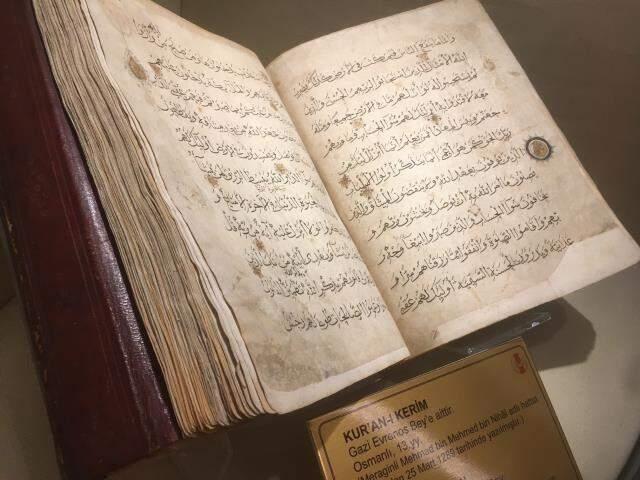 700 yıllık Mihalgazi'nin kılıcı, Osmanlı'dan günümüze gelen en eski tarihi eser olarak biliniyor 700 yıllık Mihalgazi'nin kılıcı, Osmanlı'dan günümüze gelen en eski tarihi eser olarak biliniyor
