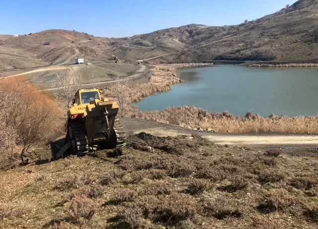 Ankara'daki mesire alanı için iş makineleri seferber oldu Ankara'daki mesire alanı için iş makineleri seferber oldu