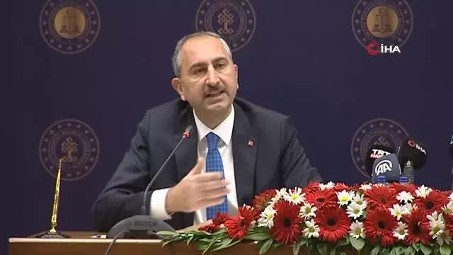 Bakanlardan cezaevlerine gönderilmesi için kitap kampanyası çağrısı Bakanlardan cezaevlerine gönderilmesi için kitap kampanyası çağrısı