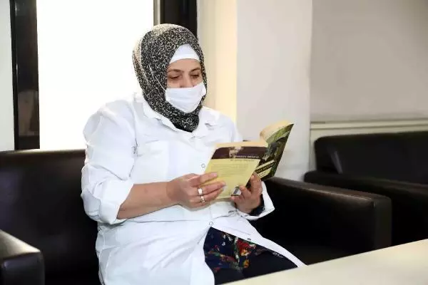 Bağcılar Belediyesinden 15 dakikalık kitap okuma etkinliği