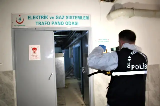 Eski hastanenin trafosuna girip akıma kapılan şahıs öldü Eski hastanenin trafosuna girip akıma kapılan şahıs öldü