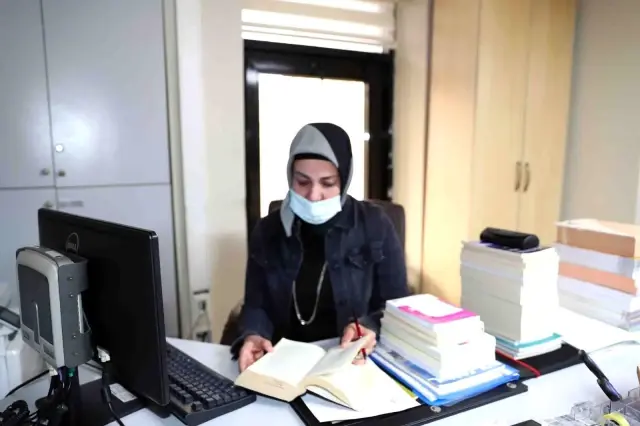Farkındalık için 15 dakika kitap okudular