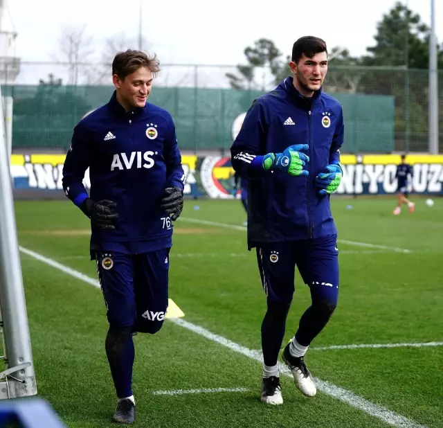 Fenerbahçe'de Denizlispor maçı hazırlıkları sürdü Fenerbahçe'de Denizlispor maçı hazırlıkları sürdü