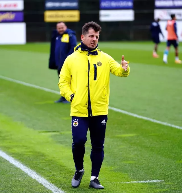 Fenerbahçe'de Denizlispor maçı hazırlıkları sürdü Fenerbahçe'de Denizlispor maçı hazırlıkları sürdü