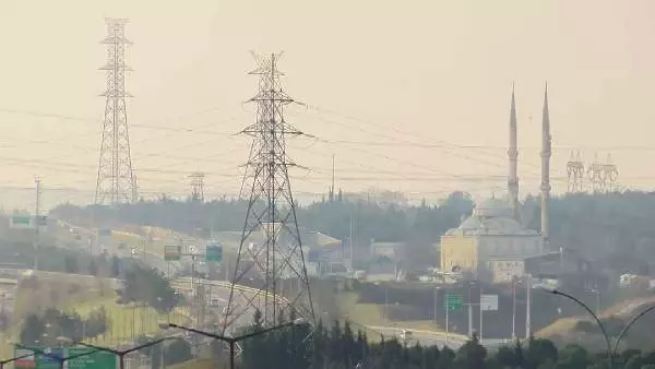 Hava Kirliligi Istanbul Daki Tarihi Yapilari Yok Ediyor Kuzu Haber Hayatin Icinden Guncel Haberler