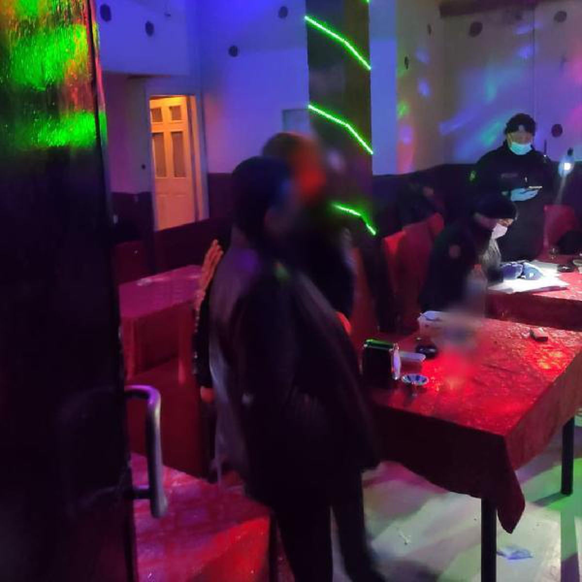 Konya'da kısıtlamada eğlence merkezlerindeki 451 kişiye, 1 milyon 382 bin lira ceza