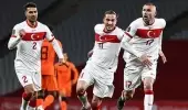 A Milli Takım'da 4 futbolcu daha kadrodan çıkarıldı, 3 yeni isim eklendi