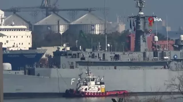 - NATO'nun Samsun çıkarması: 3 savaş gemisi limana demirledi- Samsun'da askeri hareketlilik - NATO'nun Samsun çıkarması: 3 savaş gemisi limana demirledi- Samsun'da askeri hareketlilik