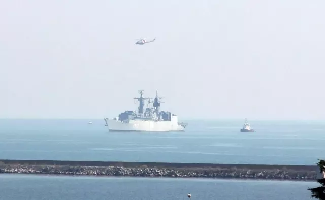 Son dakika haberi: NATO'nun Samsun çıkarması: 3 savaş gemisi limana demirledi Son dakika haberi: NATO'nun Samsun çıkarması: 3 savaş gemisi limana demirledi