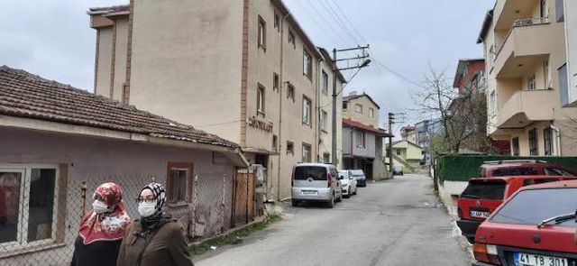 oglu gelini ve 2 torununu bicakladi 3 14026862 o