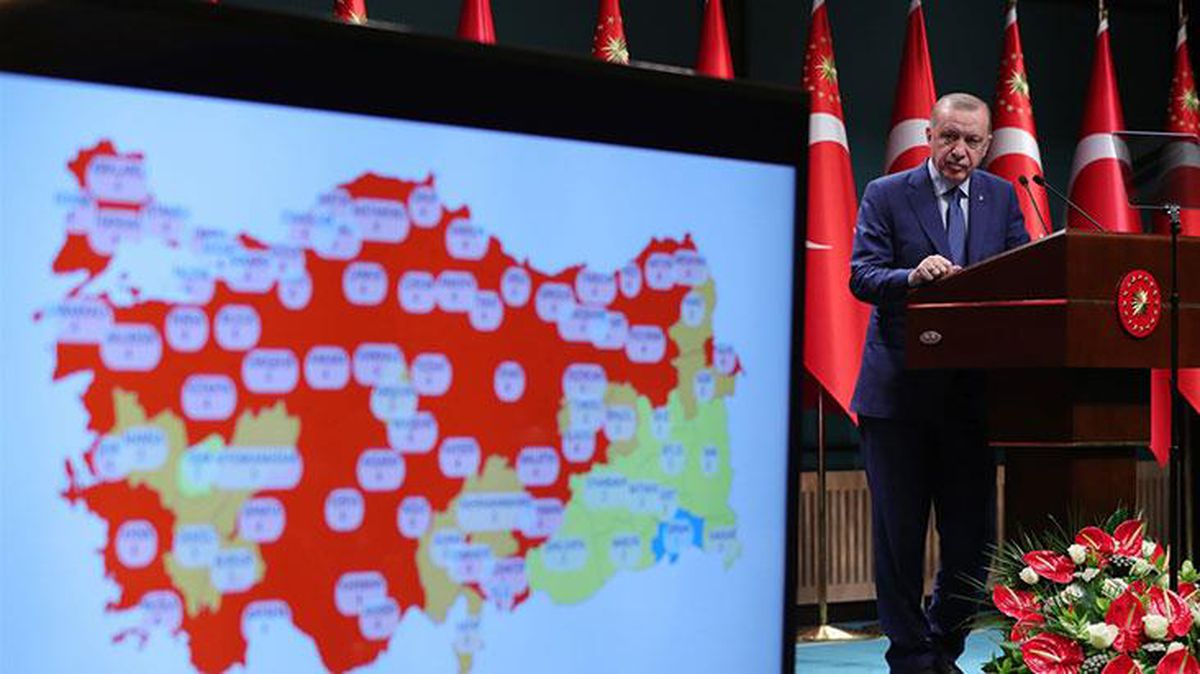 Son Dakika: Cumhurbaşkanı Erdoğan, yeni tedbirleri açıkladı! Hafta sonu sokak kısıtlaması geri döndü