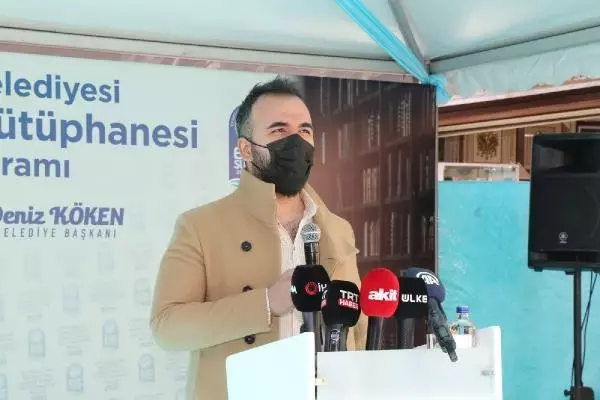 TBMM Başkanı Şentop, Eyüpsultan'da kütüphane açılışına katıldı TBMM Başkanı Şentop, Eyüpsultan'da kütüphane açılışına katıldı
