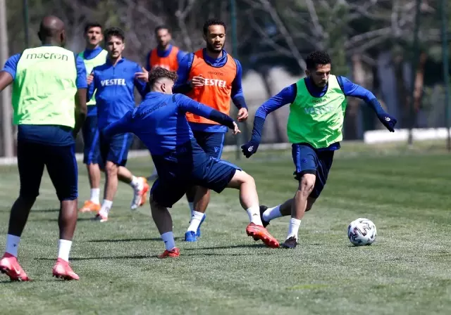 Trabzonspor, bir günlük iznin ardından Sivasspor maçı hazırlıklarına başladı Trabzonspor, bir günlük iznin ardından Sivasspor maçı hazırlıklarına başladı