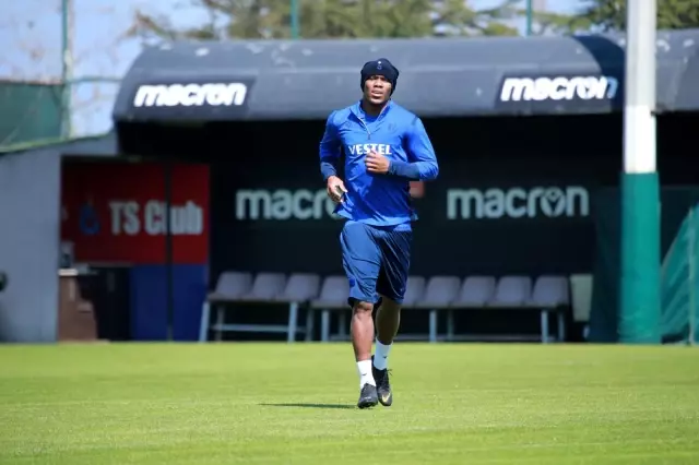 Trabzonspor, bir günlük iznin ardından Sivasspor maçı hazırlıklarına başladı Trabzonspor, bir günlük iznin ardından Sivasspor maçı hazırlıklarına başladı