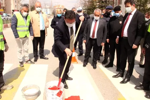 Afyonkarahisar'da 'kırmızı çizgiyi' vali çizdi Afyonkarahisar'da 'kırmızı çizgiyi' vali çizdi