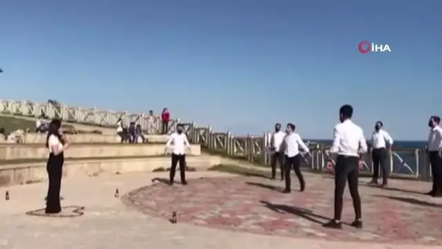 Antalya'da zeybekli evlilik teklifi Antalya'da zeybekli evlilik teklifi