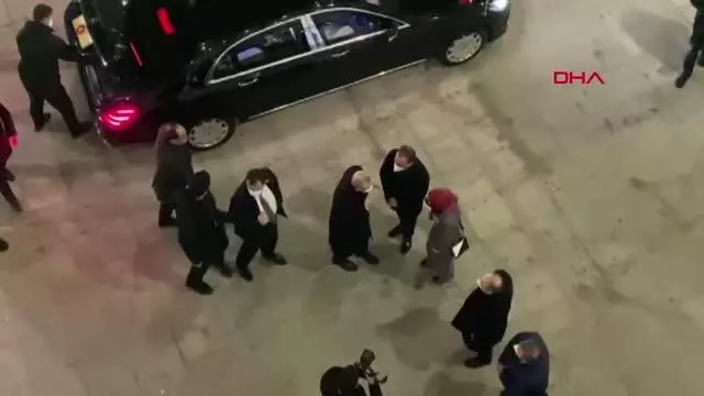Cumhurbaşkanı Erdoğan Türkiye - Letonya maçı için stada geldi Cumhurbaşkanı Erdoğan Türkiye - Letonya maçı için stada geldi