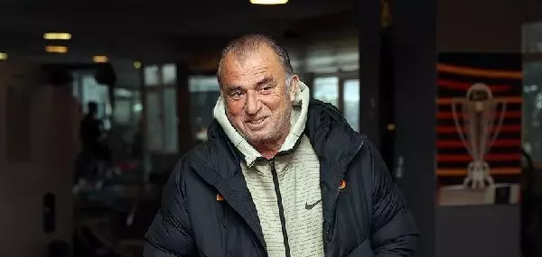 Galatasaray'da Kerem Aktürkoğlu'nun adalesinde zorlanma tespit edildi Galatasaray'da Kerem Aktürkoğlu'nun adalesinde zorlanma tespit edildi