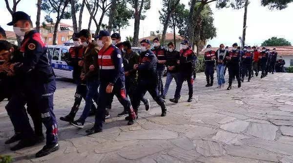 Son dakika haberleri... Suç örgütüne yönelik operasyonda 16 şüpheli yakalandı Son dakika haberleri... Suç örgütüne yönelik operasyonda 16 şüpheli yakalandı