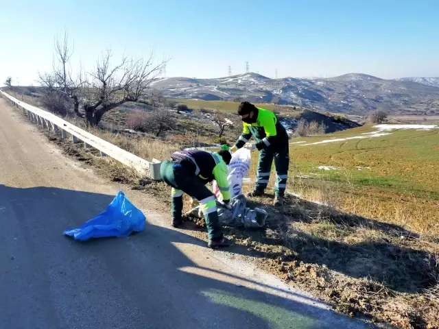 Keçiören'de dağ taş temizlendi Keçiören'de dağ taş temizlendi