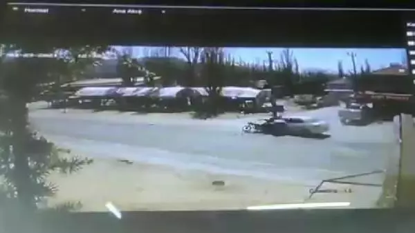 Muğla'da otomobille çarpışan motosiklet sürücüsü öldü Muğla'da otomobille çarpışan motosiklet sürücüsü öldü