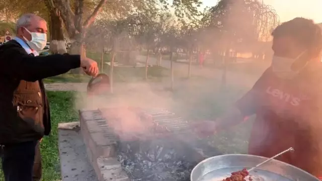 Şanlıurfa'da rehavet korona virüste yüzde 600 artış getirdi Şanlıurfa'da rehavet korona virüste yüzde 600 artış getirdi