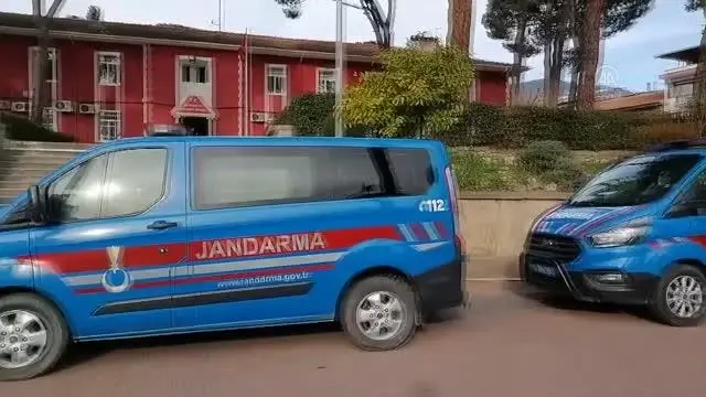 Son dakika haberleri... Suç örgütüne yönelik operasyonda 16 şüpheli yakalandı Son dakika haberleri... Suç örgütüne yönelik operasyonda 16 şüpheli yakalandı