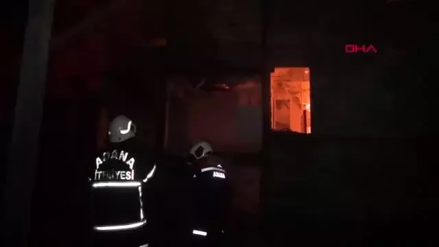 Yangına mahsur kalan kedi, yanmaktan son anda kurtarıldı Yangına mahsur kalan kedi, yanmaktan son anda kurtarıldı