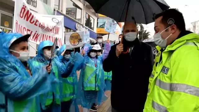 'Yaya Önceliği Kırmızı Çizgimizdir' etkinliği düzenlendi 'Yaya Önceliği Kırmızı Çizgimizdir' etkinliği düzenlendi
