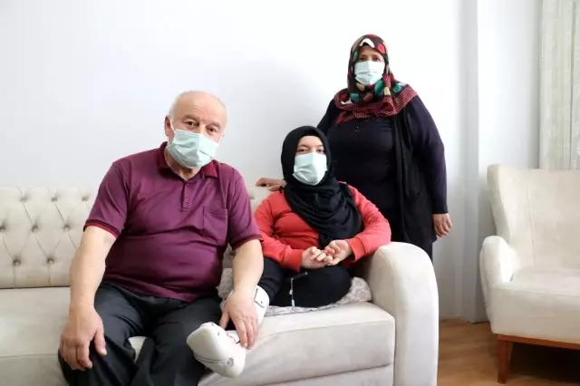 10 aylıkken çektirdiği fotoğraftan güç alıyor, yetkililerden yardım istiyor 10 aylıkken çektirdiği fotoğraftan güç alıyor, yetkililerden yardım istiyor