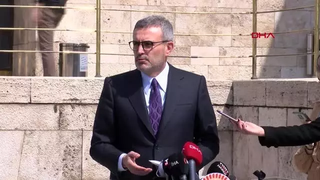 AK Parti'li Ünal'dan 'yeni anayasa' açıklaması AK Parti'li Ünal'dan 'yeni anayasa' açıklaması
