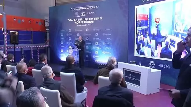 Bakan Varank: '(İntranazal sprey aşı) Nisan ayında insanlı denemelere başlayacağız' Bakan Varank: '(İntranazal sprey aşı) Nisan ayında insanlı denemelere başlayacağız'