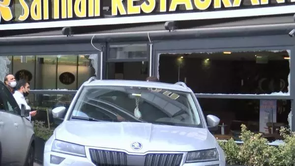 (Başakşehir'de silahlı kavga: 2 ölü, 2 yaralı; dehşet anları kamerada