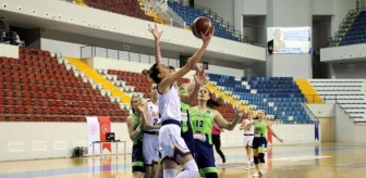 Çukurova Basketbol Kulübü - Nesibe Aydın GSK: 53-79